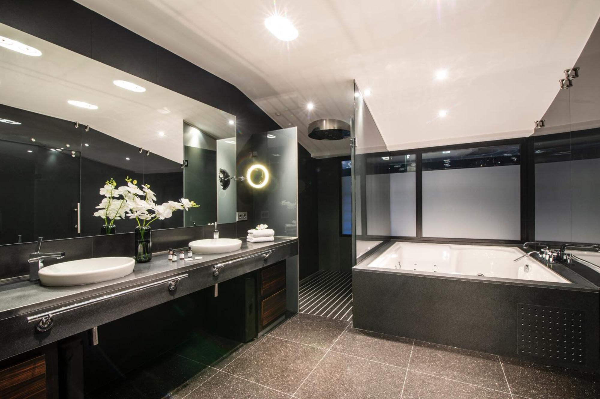 Hotel Starc By Pierre & Vacances Premium Andorra la Vella Exterior photo